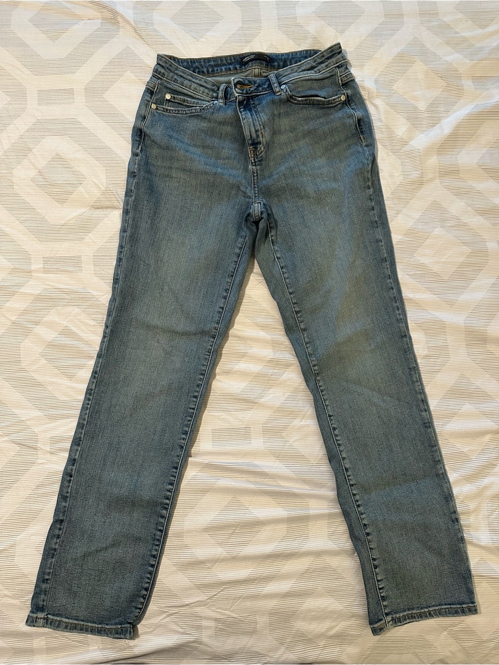 Simply Vera Straight-Leg Women's Blue Jeans